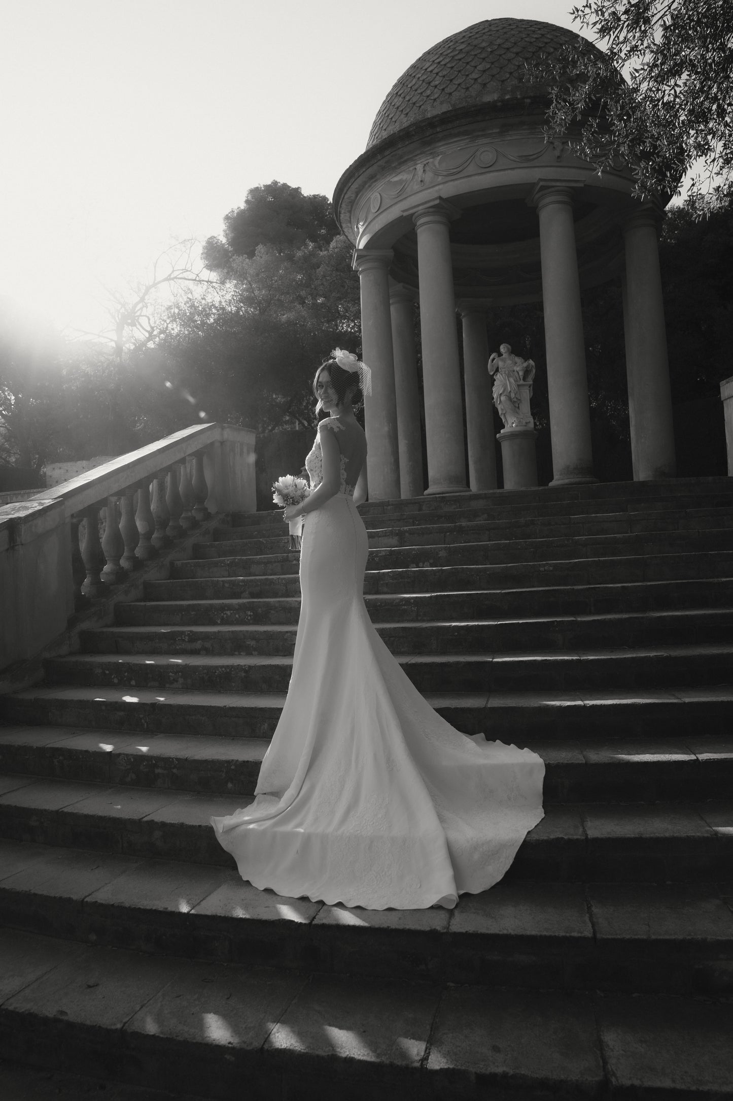 The Élodie Birdcage Veil